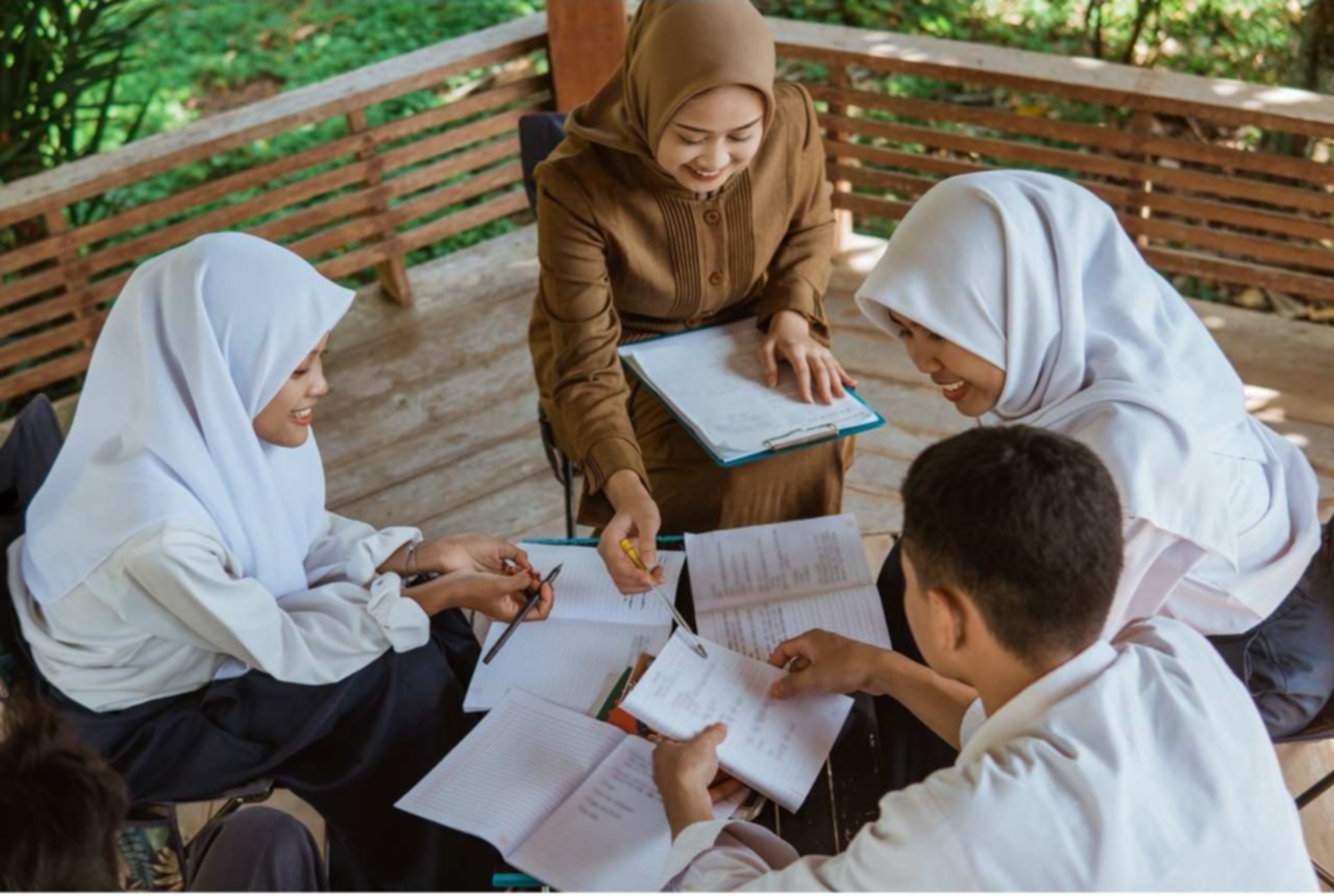 Bimbel English Single SMP (Kls 7-9)