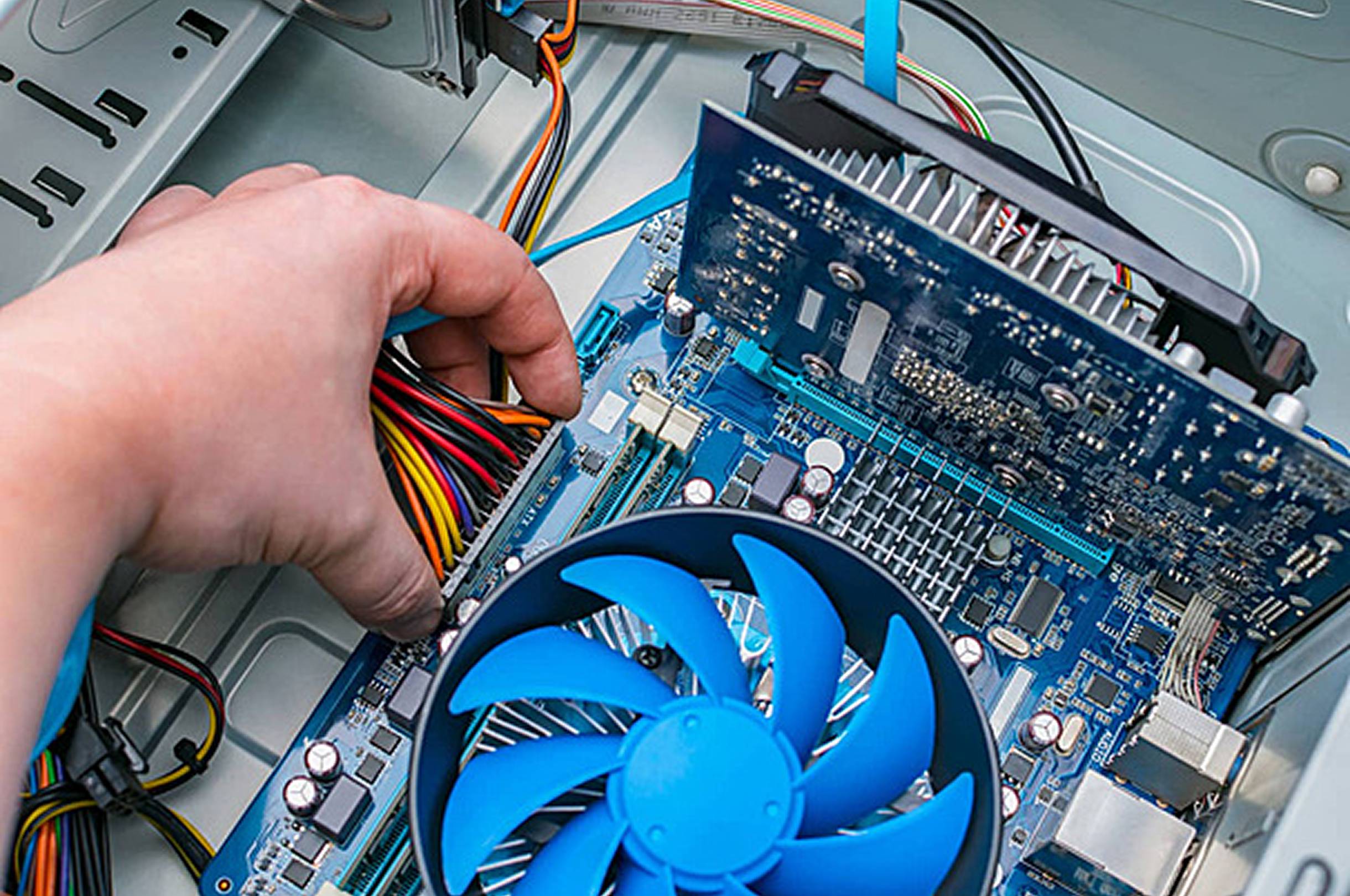 Perakitan & Instalasi Komputer